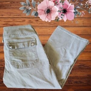 SILVER Jeans light brown/ grey capris size 27/21 Excellent preworn condition